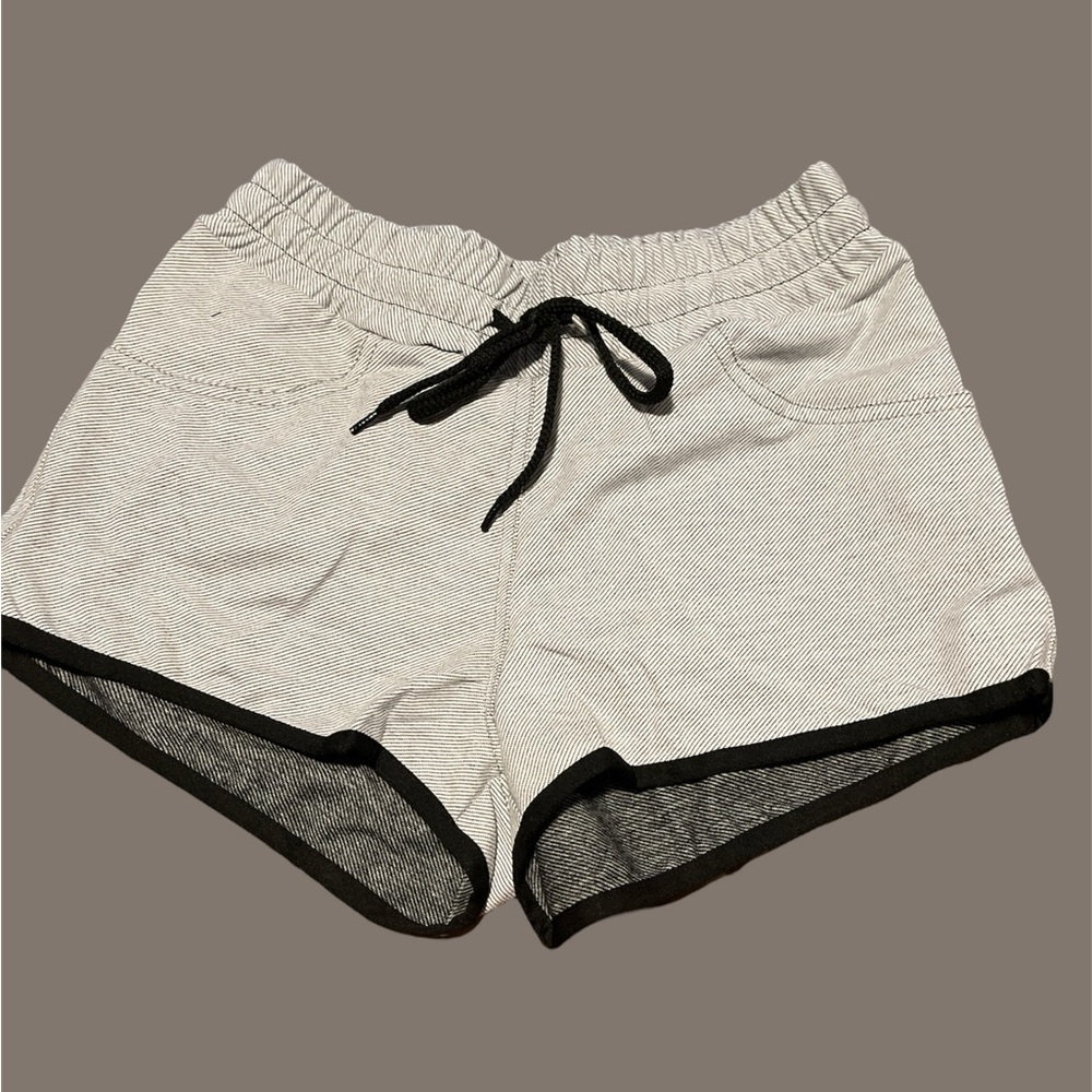 Yoga/Activewear Shorts- Size Small